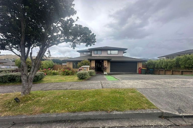 Photo of property in 89 Te Puia Drive, Aotea, Porirua, 5024