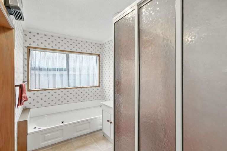 Photo of property in 35 Lancewood Drive, Halswell, Christchurch, 8025