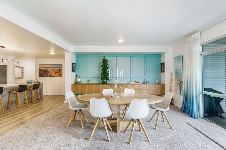 Photo of property in 19 Parkside Drive, Orewa, 0931