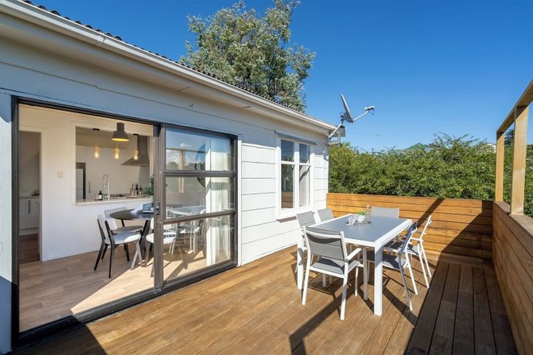 Photo of property in 2/177 Mokoia Road, Birkenhead, Auckland, 0626