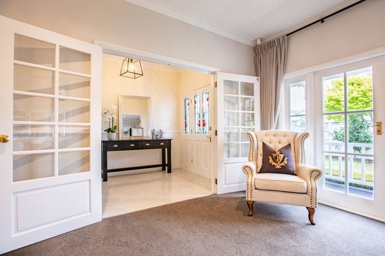 Photo of property in 24 Marina Grove, Hutt Central, Lower Hutt, 5010