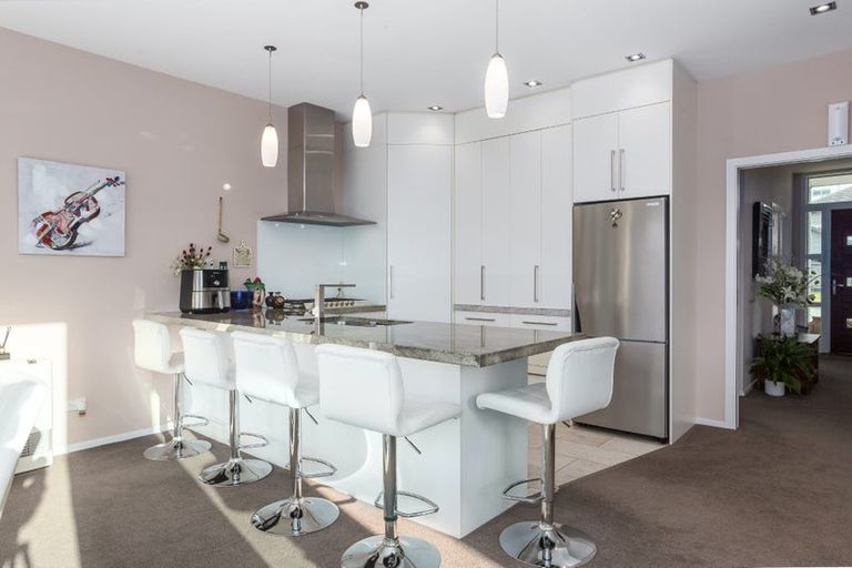 Photo of property in 61 James Cook Drive, Whitby, Porirua, 5024