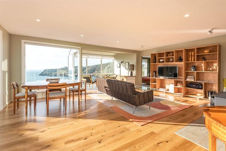 Photo of property in 133 Taylors Mistake Road, Scarborough, Christchurch, 8081