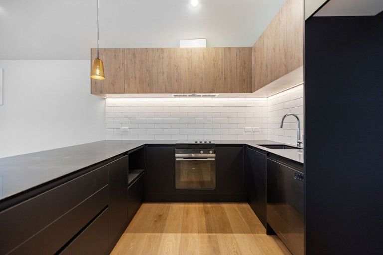 Photo of property in 45b Mcadam Drive, Jacks Point, Queenstown, 9371