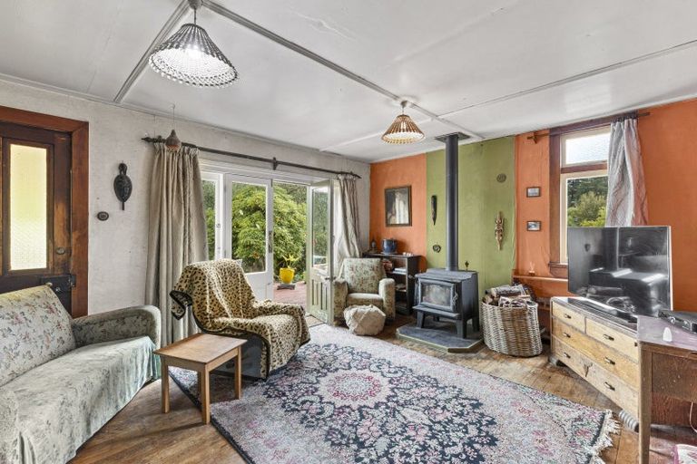 Photo of property in 108 Mangapapa Road, Ohingaiti, Hunterville, 4783