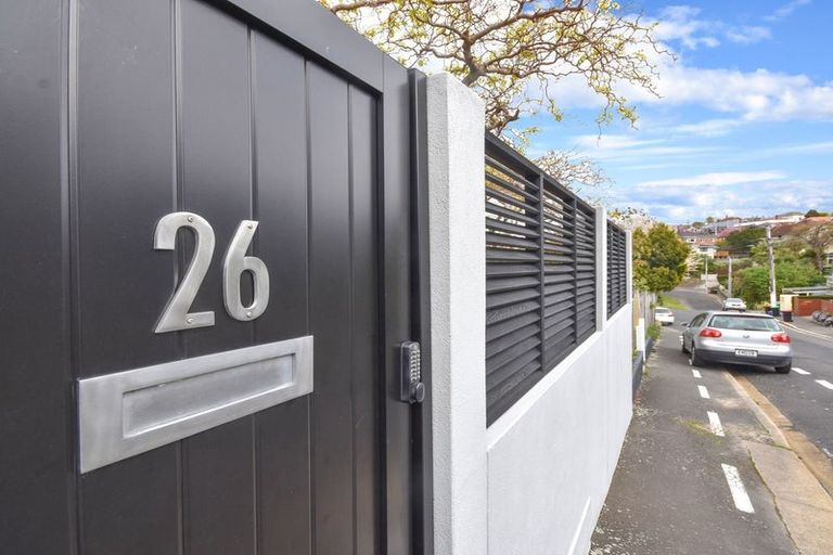 Photo of property in 26 Henry Street, Maori Hill, Dunedin, 9010