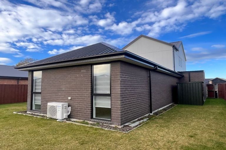 Photo of property in 390 Wigram Road, Halswell, Christchurch, 8025