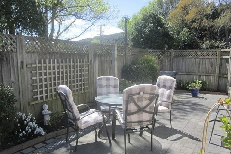 Photo of property in 1/169 Whites Line East, Waiwhetu, Lower Hutt, 5010