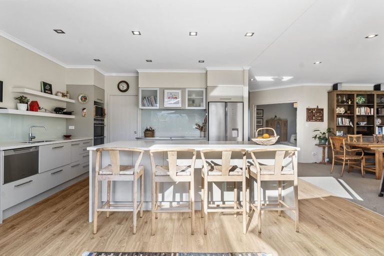 Photo of property in 9 Wrybill Way, Point Wells, Warkworth, 0986