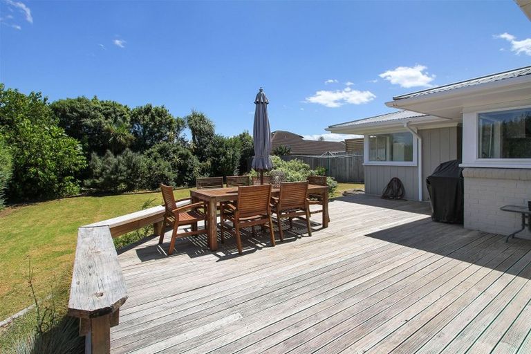 Photo of property in 80 Wharf Road, Clarks Beach, Pukekohe, 2679
