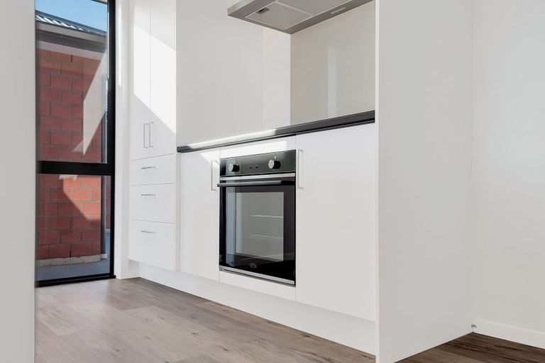 Photo of property in 33 Kiritiana Close, Pyes Pa, Tauranga, 3112