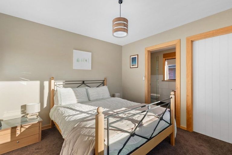 Photo of property in 22 Grayburn Lane, Albert Town, Wanaka, 9382