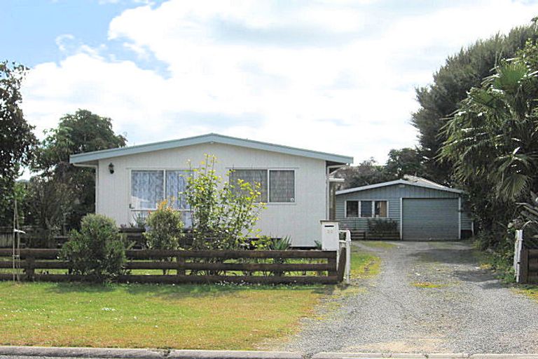Photo of property in 22 Catherine Crescent, Whitianga, 3510