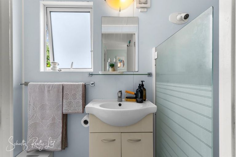 Photo of property in 7 Hebe Lane, Maungaturoto, 0520