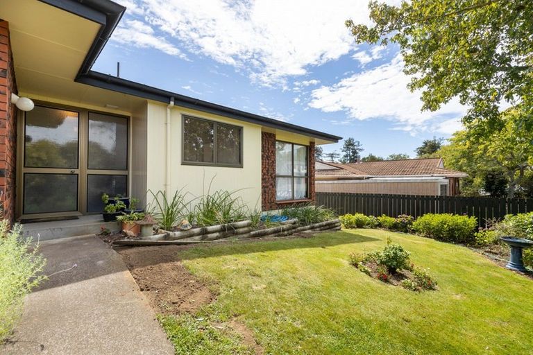 Photo of property in 85 Heta Road, Highlands Park, New Plymouth, 4312