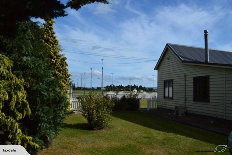 Photo of property in 68 Devon Street, Mossburn, 9792