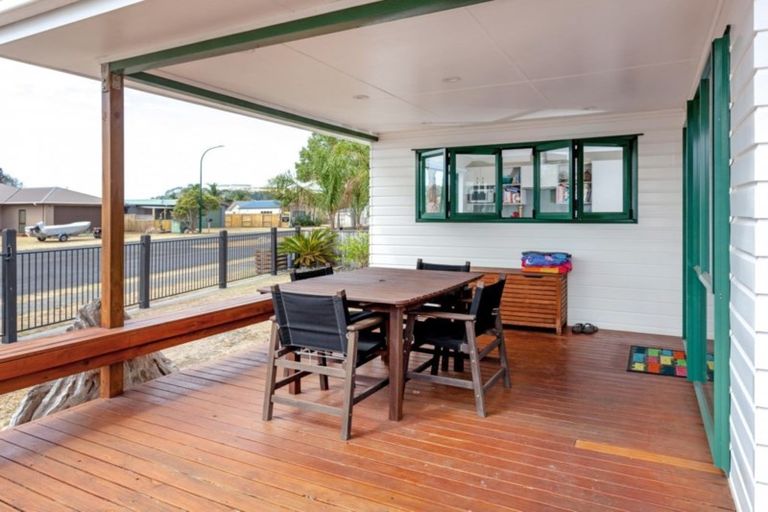 Photo of property in 36 Charles Green Drive, Cooks Beach, Whitianga, 3591