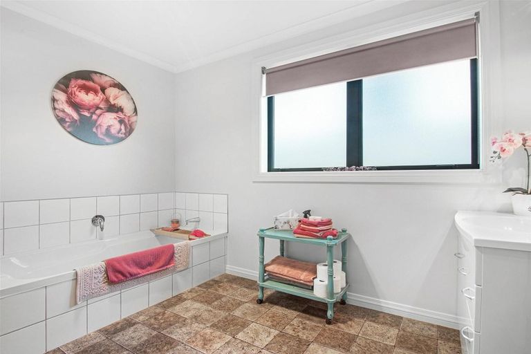 Photo of property in 86 Molyneux Avenue, Cromwell, 9310