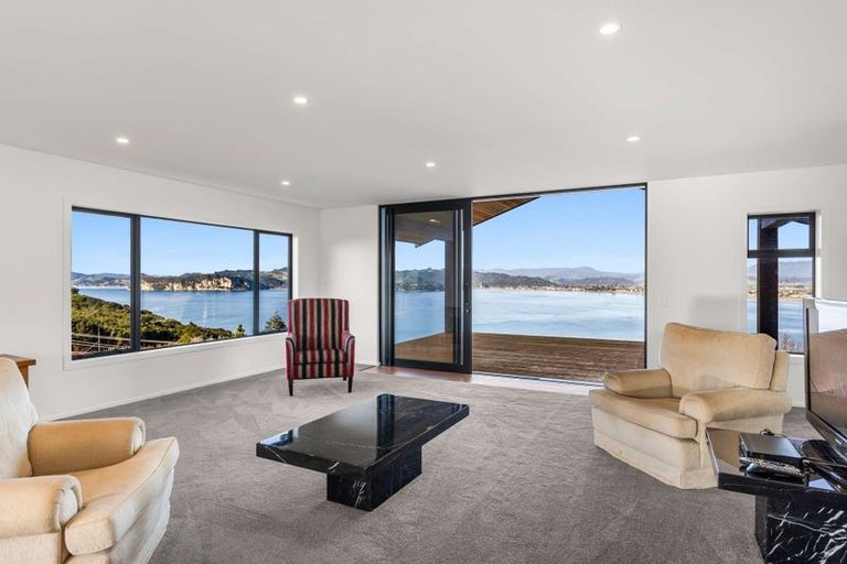 Photo of property in 4 Harbour Lights Terrace, Whitianga, 3592