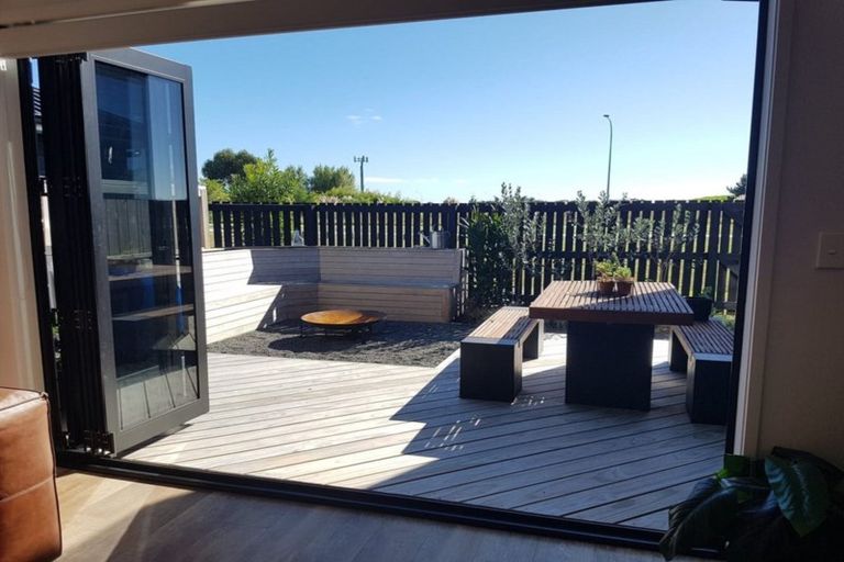 Photo of property in 36 Marion Crescent, Papamoa Beach, Papamoa, 3118