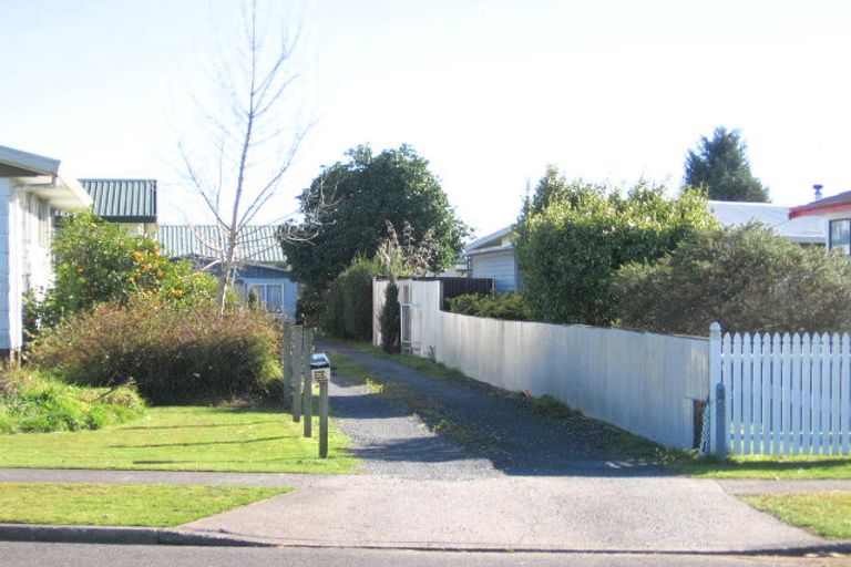 Photo of property in 30 Sunnyside Road, Nawton, Hamilton, 3200