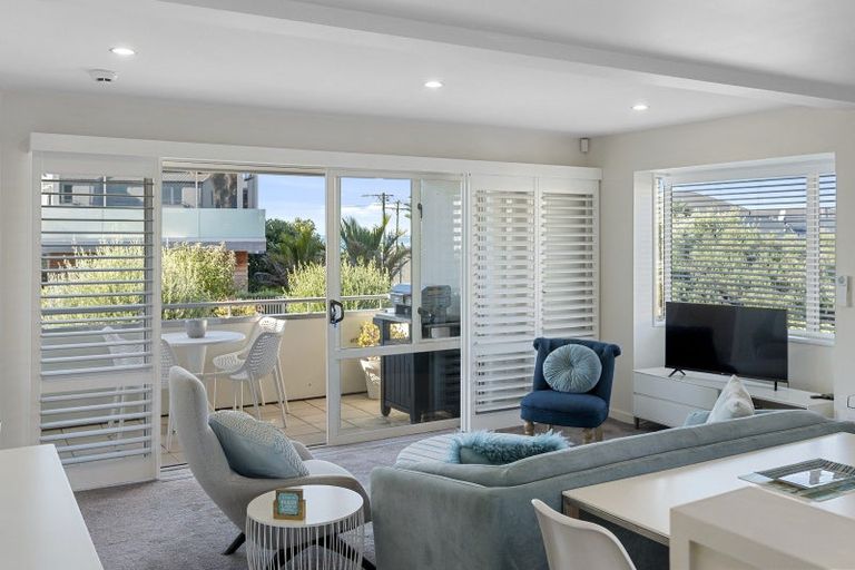 Photo of property in 1/6 Burgess Street, Sumner, Christchurch, 8081