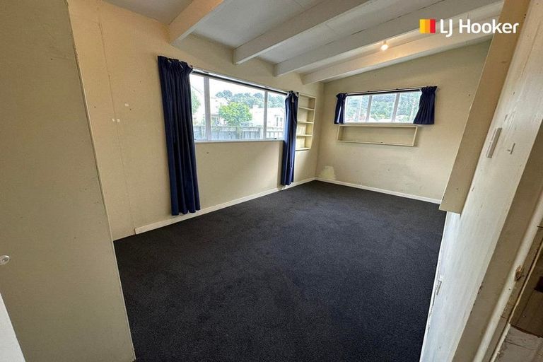 Photo of property in 111 Harbour Terrace, North Dunedin, Dunedin, 9016