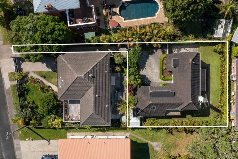 Photo of property in 1/35 Merani Street, Narrow Neck, Auckland, 0622