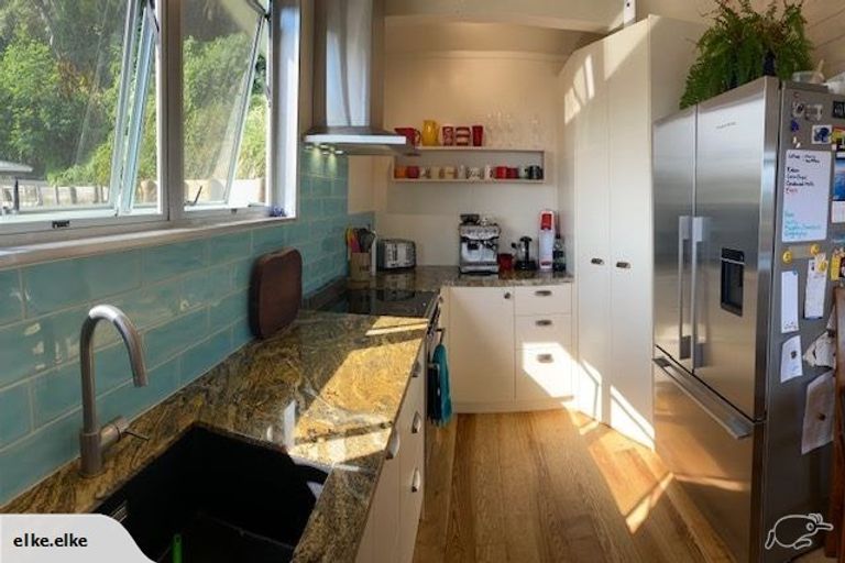 Photo of property in 92 Pohutukawa Avenue, Ohope, 3121