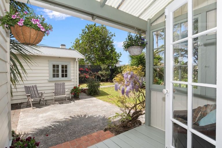 Photo of property in 70 Mains Avenue, Kensington, Whangarei, 0112