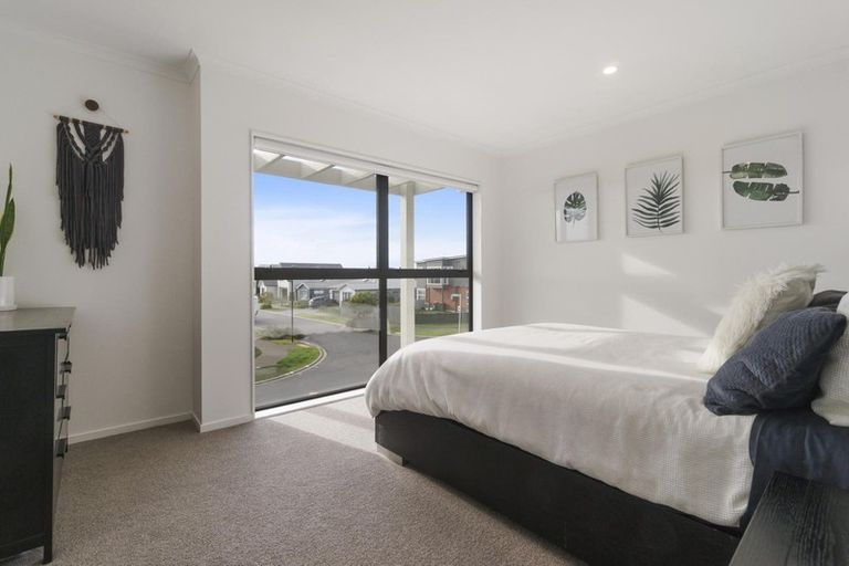 Photo of property in 78 Whenuapai Drive, Whenuapai, Auckland, 0618