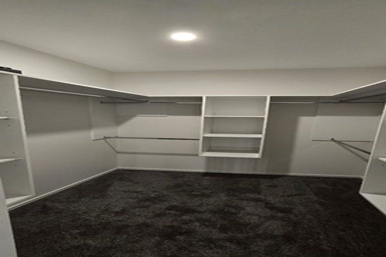 Photo of property in 8b Nield Road, Manurewa, Auckland, 2102