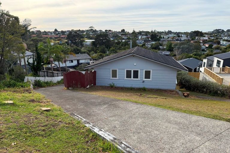 Photo of property in 45 Juniper Road, Sunnynook, Auckland, 0620