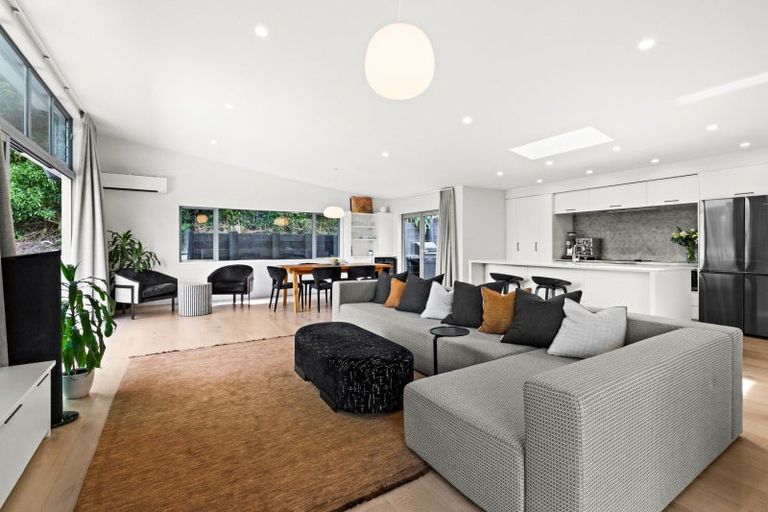 Photo of property in 37 Margaret Avenue, Havelock North, 4130