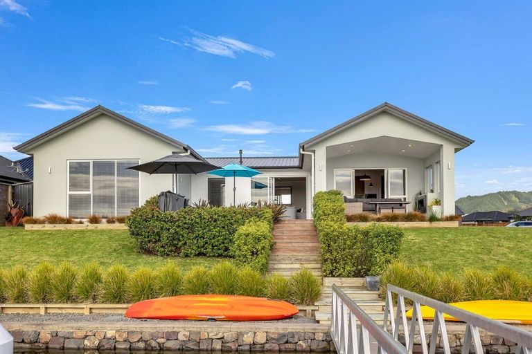 Photo of property in 30 Ngaroma Crescent, Whitianga, 3510