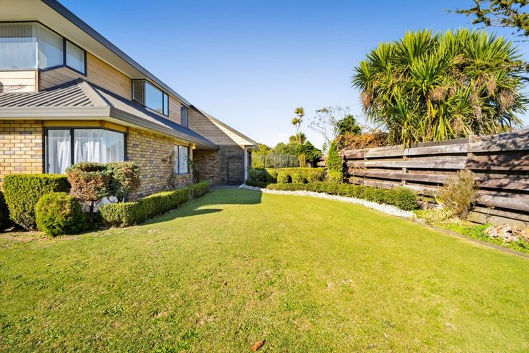 Photo of property in 15b Jade Place, Bell Block, New Plymouth, 4312