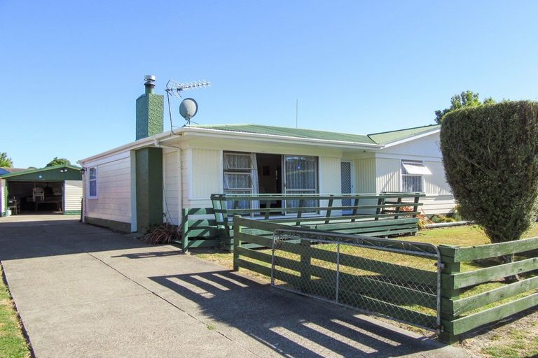 Photo of property in 42 Ida Road, Outer Kaiti, Gisborne, 4010