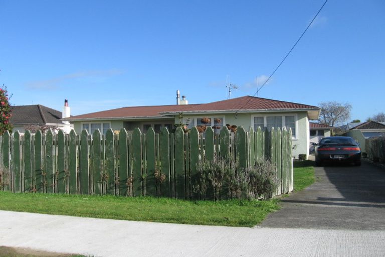 Photo of property in 10 Pharazyn Street, Feilding, 4702