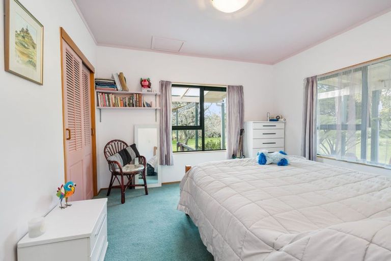Photo of property in 238 Tauraroa Road, Maungakaramea, Whangarei, 0178