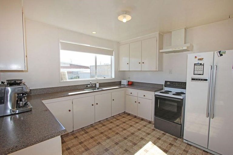 Photo of property in 80f Argyle Street, Mosgiel, 9024