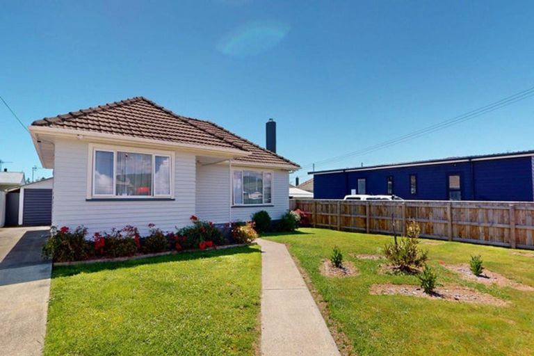 Photo of property in 21 Maire Street, Levin, 5510