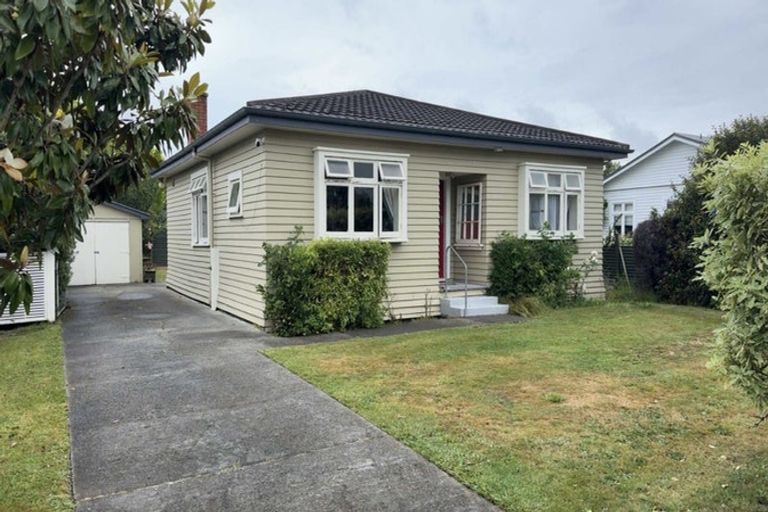 Photo of property in 30 Rongopai Street, Palmerston North, 4414