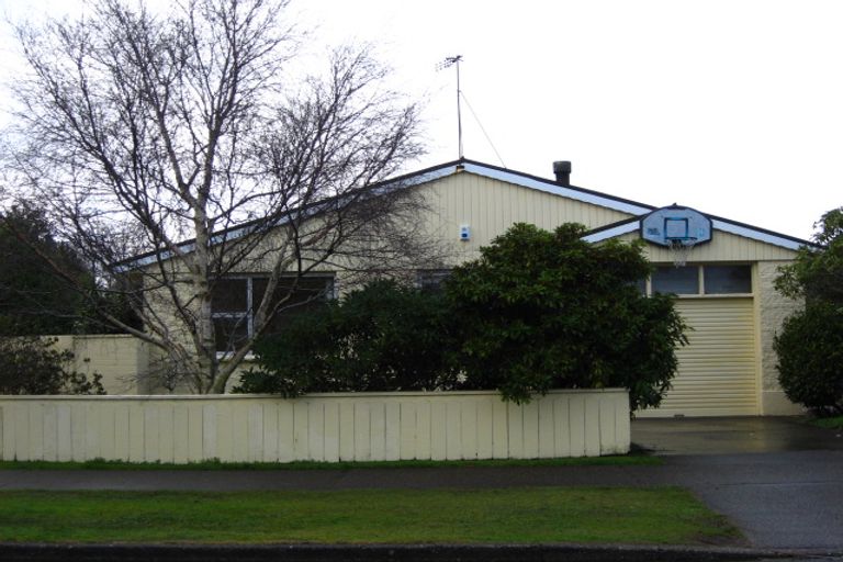 Photo of property in 33 Grey Street, Gladstone, Invercargill, 9810
