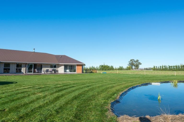 Photo of property in 378 Ashburton Staveley Road, Greenstreet, Ashburton, 7771