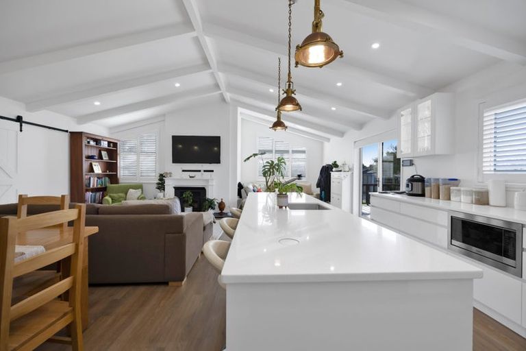 Photo of property in 121 Hamlet Street, Stratford, 4332