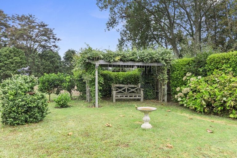 Photo of property in 14 Burmester Place, Morrinsville, 3300