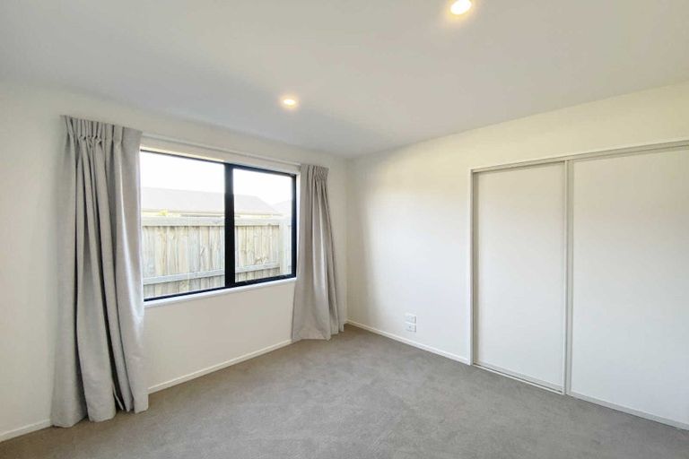 Photo of property in 8 Helen Place, Halswell, Christchurch, 8025