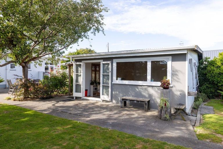 Photo of property in 263 Kennedy Road, Onekawa, Napier, 4110