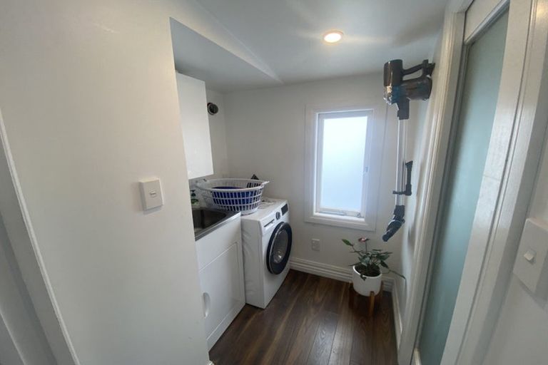 Photo of property in 2/40 Killarney Avenue, Torbay, Auckland, 0630