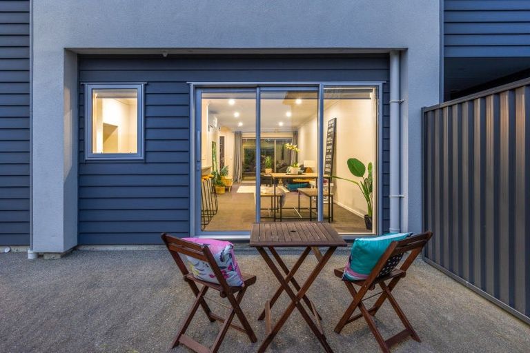 Photo of property in 8 Tieke Lane, Kenepuru, Porirua, 5022